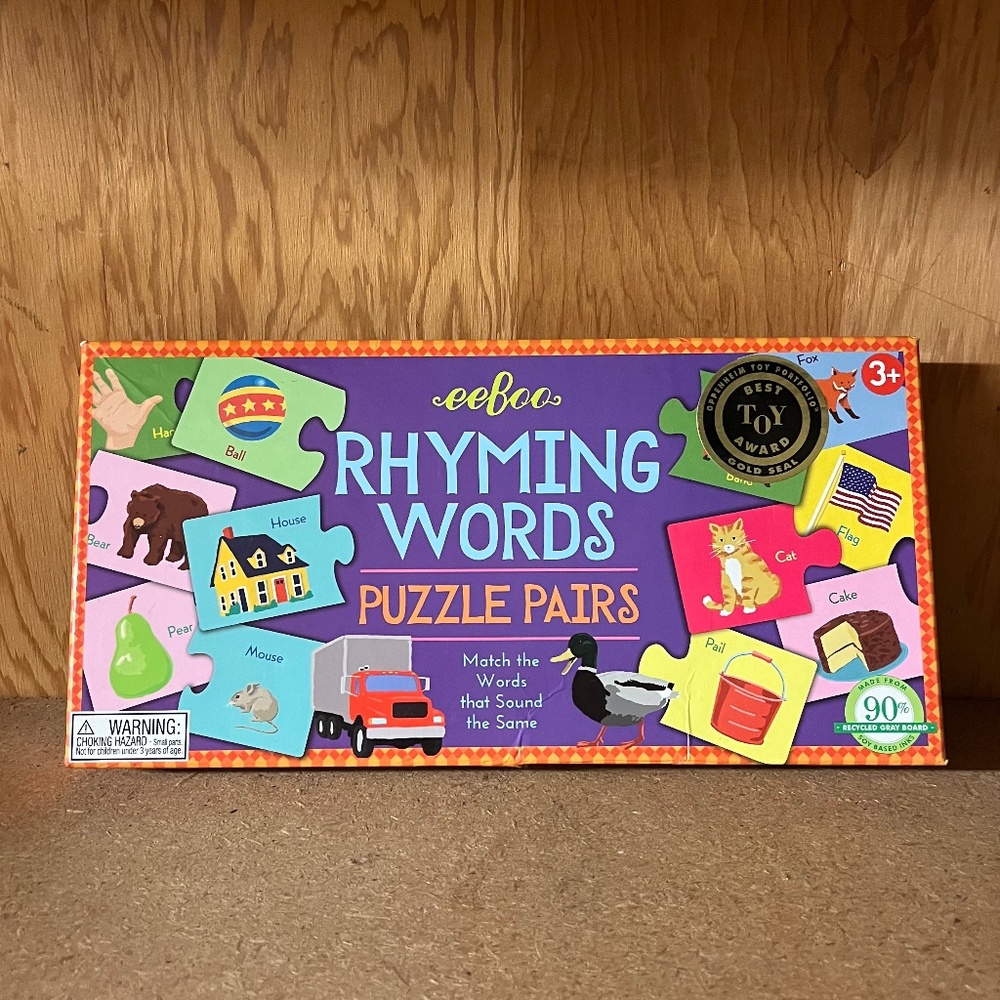eeboo Rhyming Words Puzzle Pairs matching game